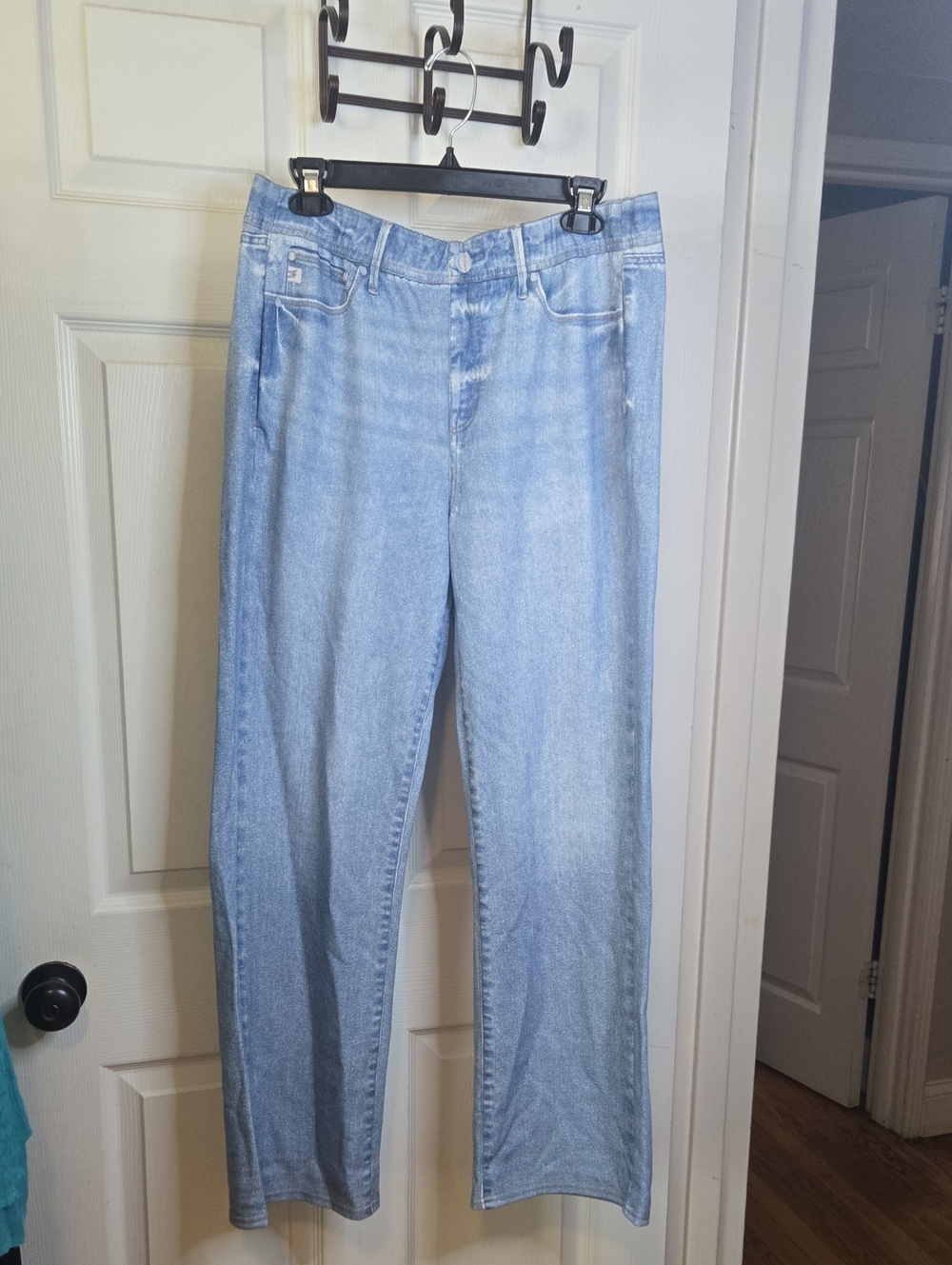 Seven7 Light Blue Straight-Leg Women's Look Like  Jeans